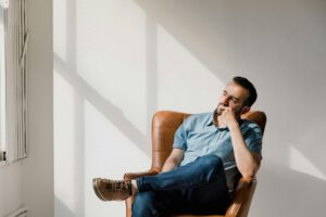 How to Be a Safe Man: 7 Clinical Markers That Matter More Than Words